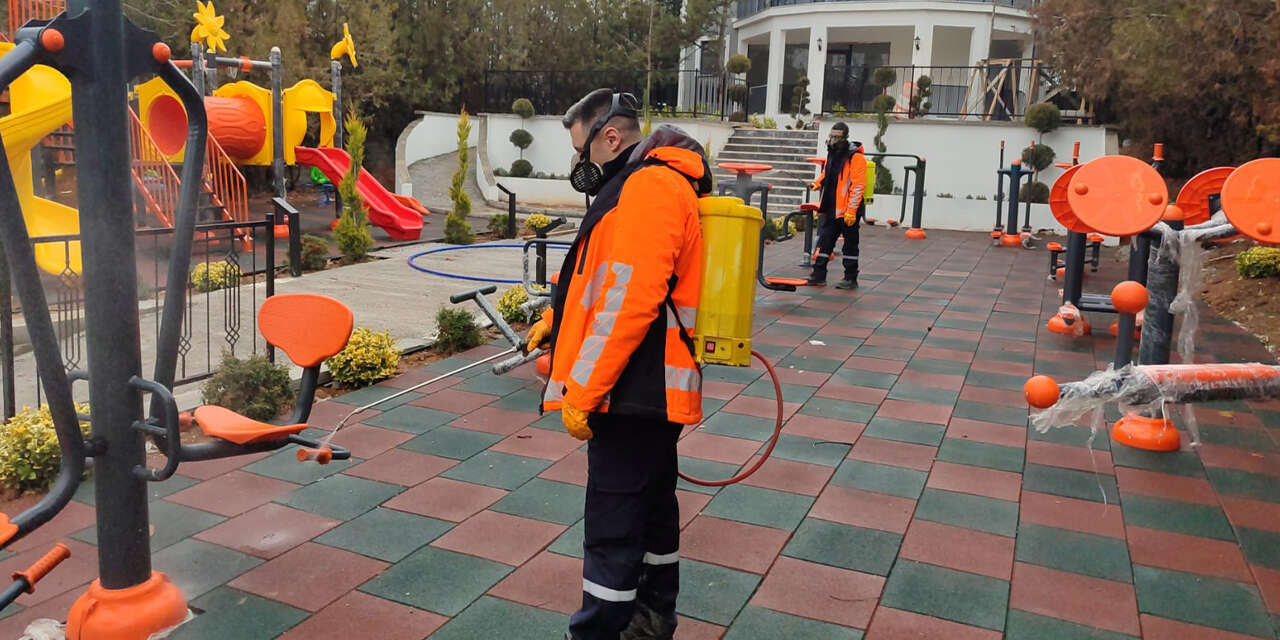 park-ve-bahceler-ilaclaniyor-cocuklar-daha-saglikli-oyun-oynuyor-3