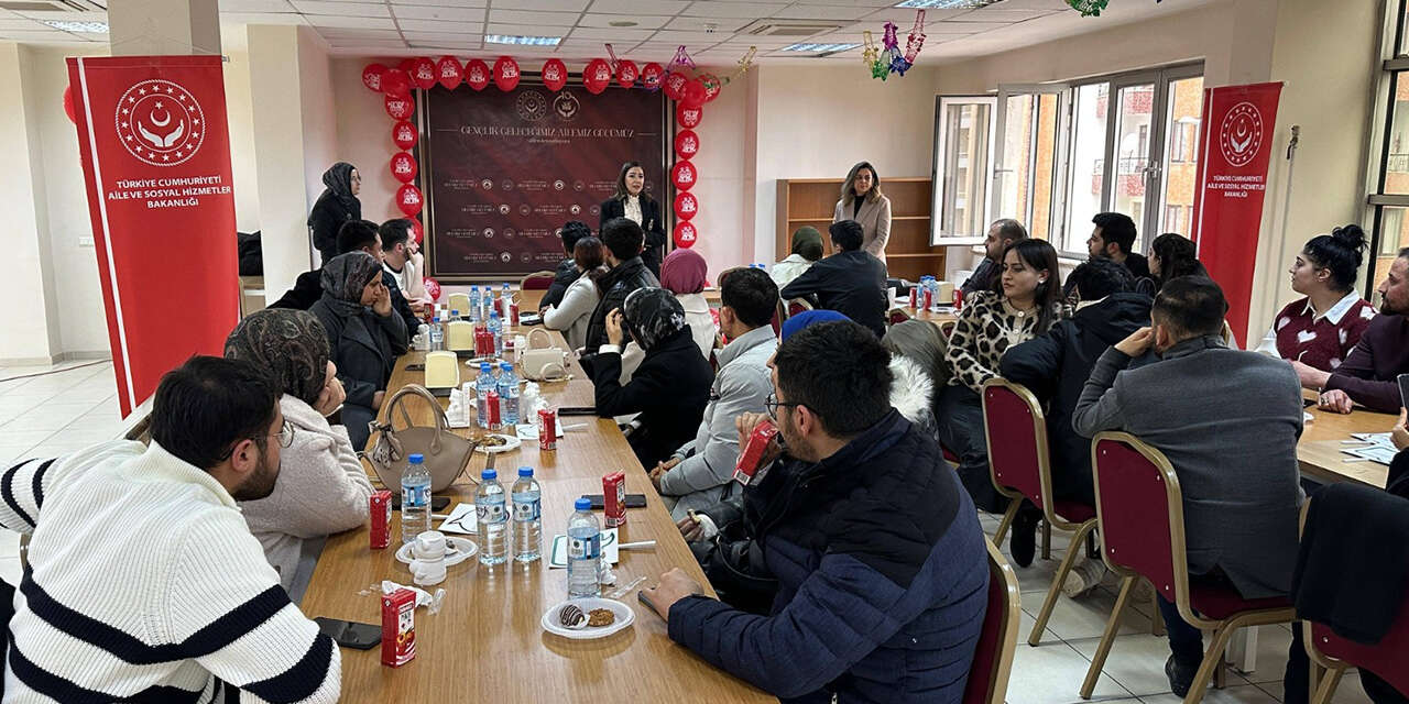 genc-cift-aileler-genclik-merkezi-etkinliginde-bulustu-3