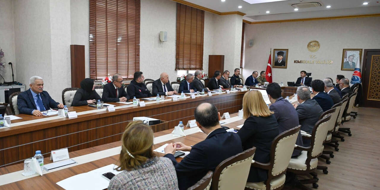 guclu-aile-guclu-toplum-2