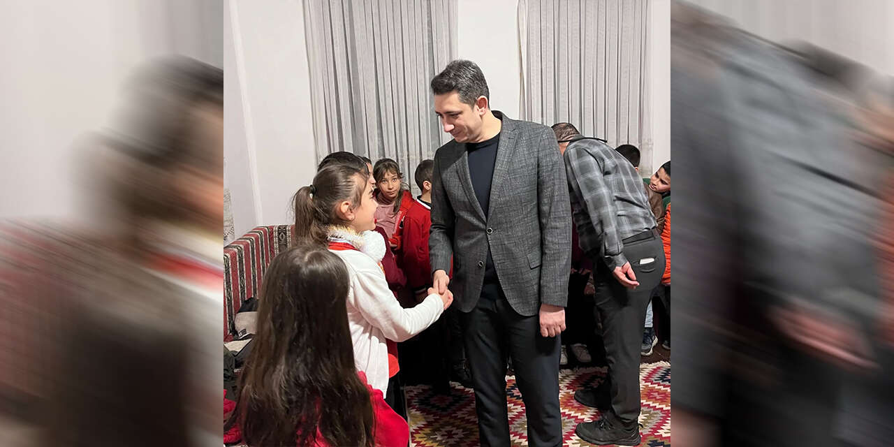 kaymakam-kayaturk-ogrencilerle-birlikte-film-izledi-3