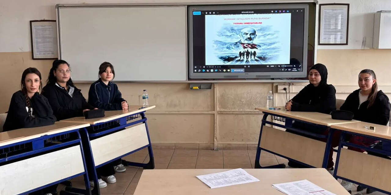 bahsilida-istiklal-marsini-guzel-okuma-yarismasi-2