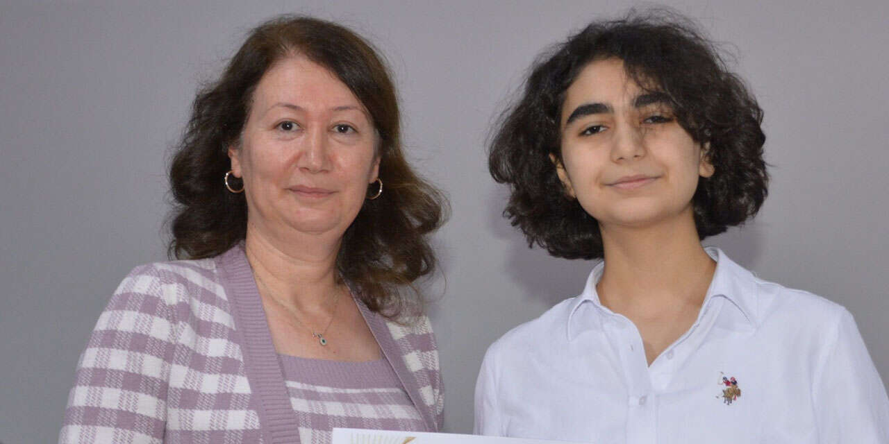 lise-ogrencileri-anlatti-davetliler-dikkatle-dinledi3