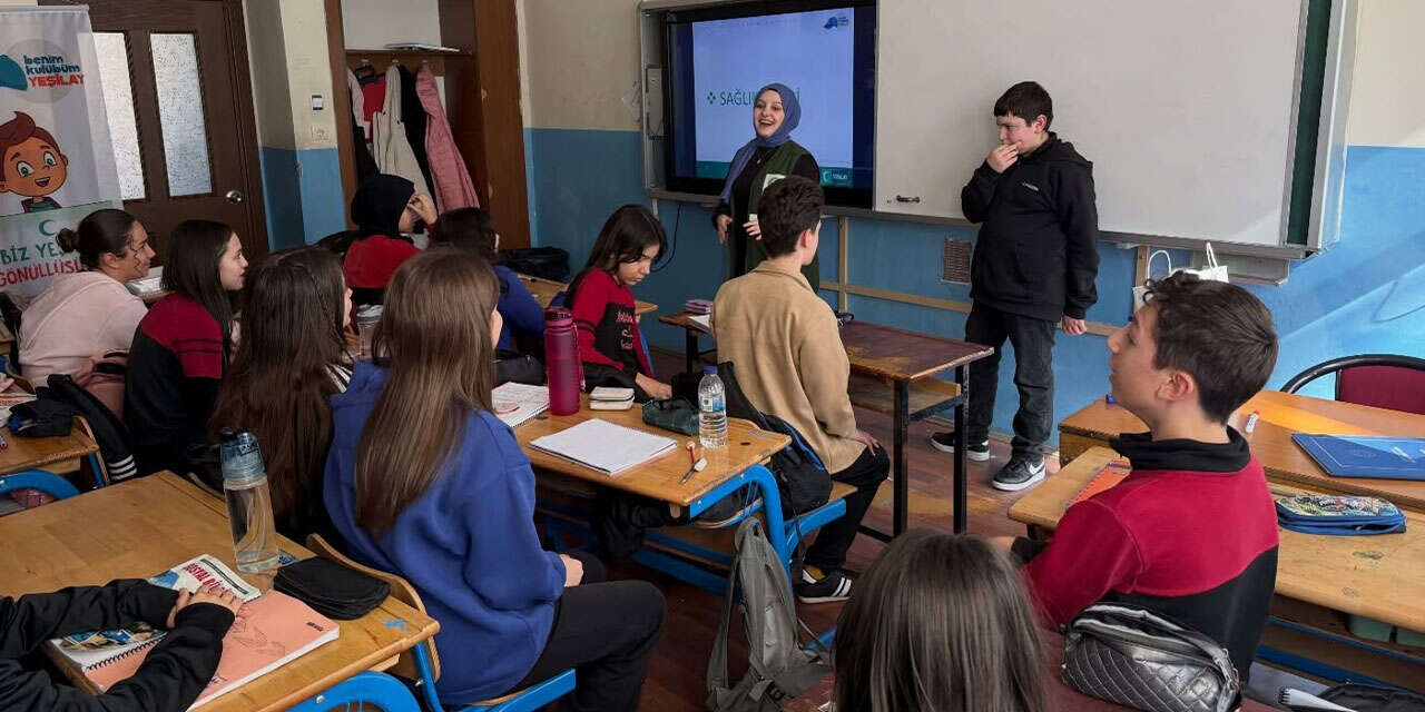 yesilay-ogrencilere-saglikli-bilinc-olusturdu-2