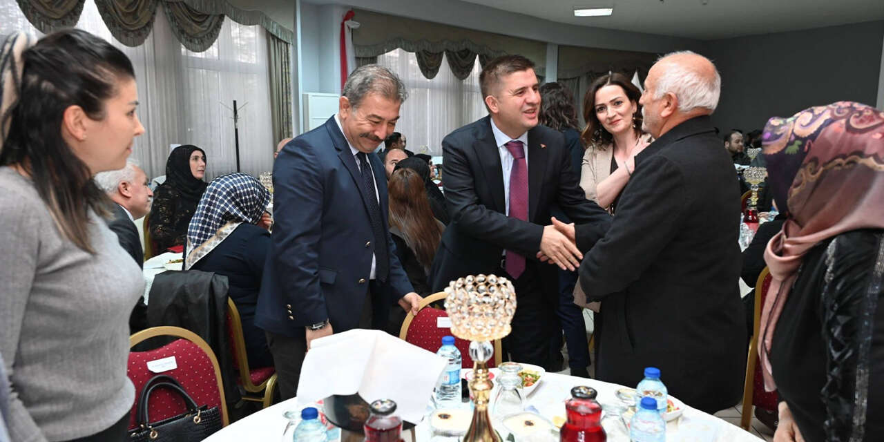 sehit-aileleri-ve-gaziler-iftarda-bulustu-2