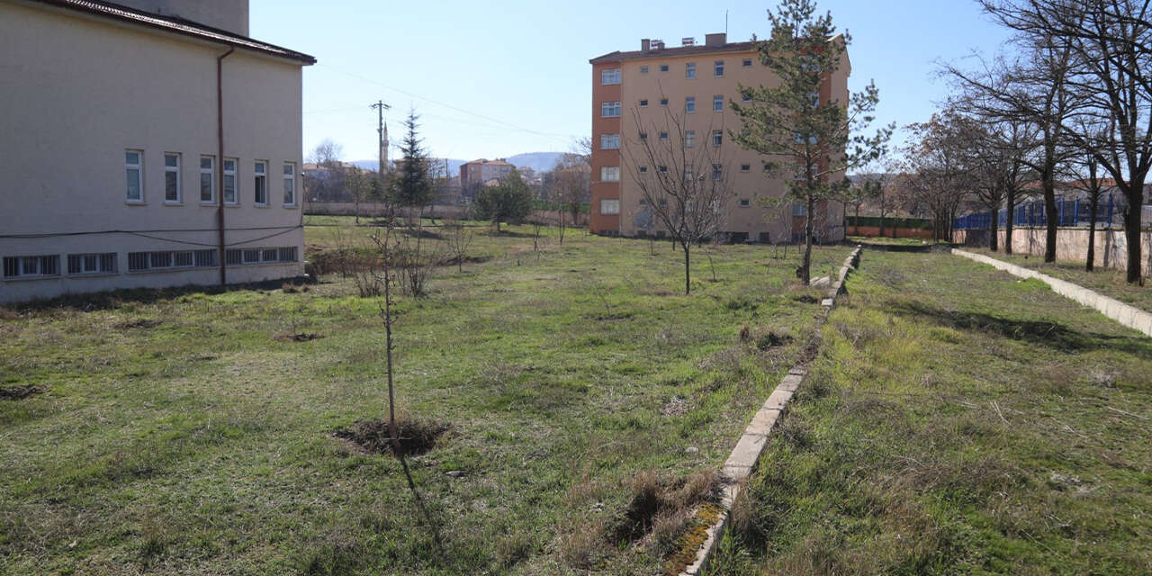 kirikkalede-okuldaki-ciftlik-projesi-hayata-geciyor-3