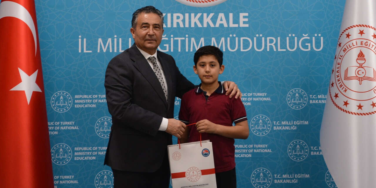 turkiye-ucuncusu-hasan-cangule-anlamli-odul-2