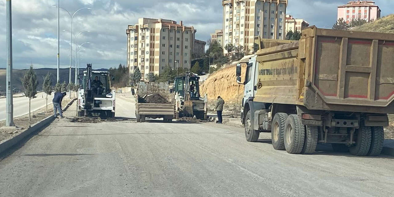 yahsihanda-yol-bakim-ve-onarim-calismalari-suruyor2