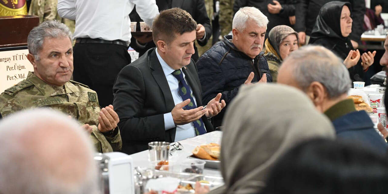 mehmetciklerle-anlamli-iftar3