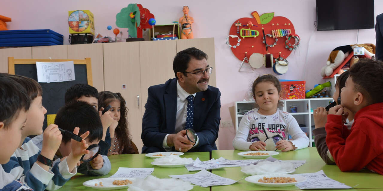 genel-mudur-isleyen-cocuklarla-birlikte-pide-yapti-2