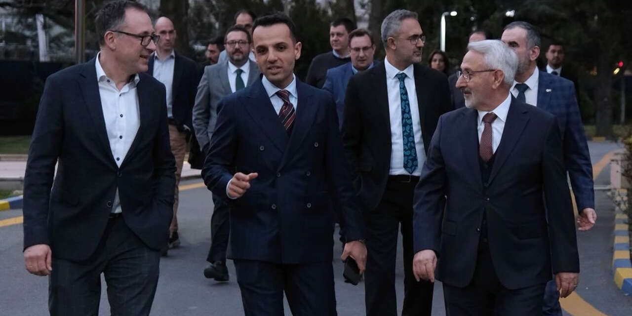 estonya-savunma-heyeti-mkeye-hayran-kaldi2