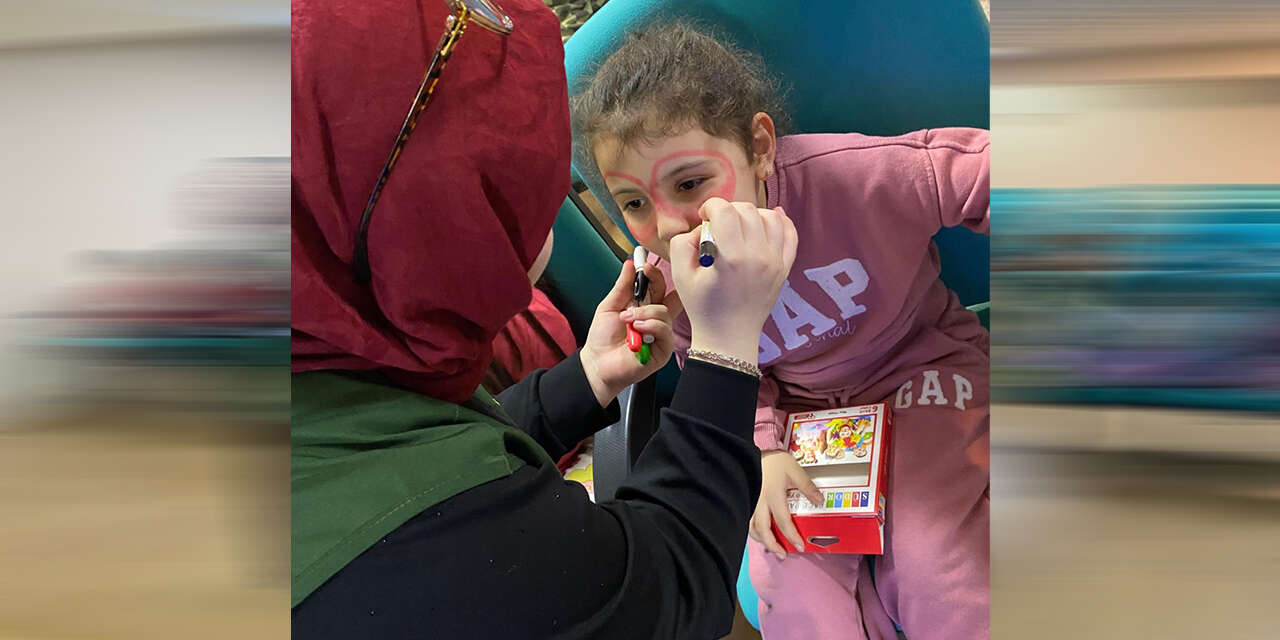 miniklerle-birlikte-yesilay-farkindaligi-olusturuldu2