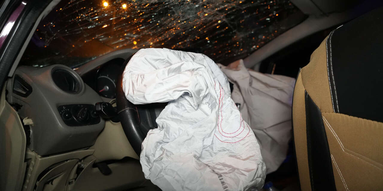 kirikkalede-feci-kaza-3-kisi-adeta-olumden-dondu3