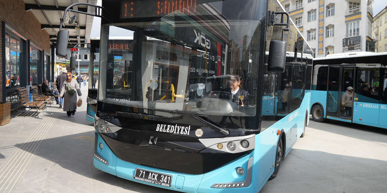 kirikkalenin-kadin-soforu-hayaliydi-basardi3