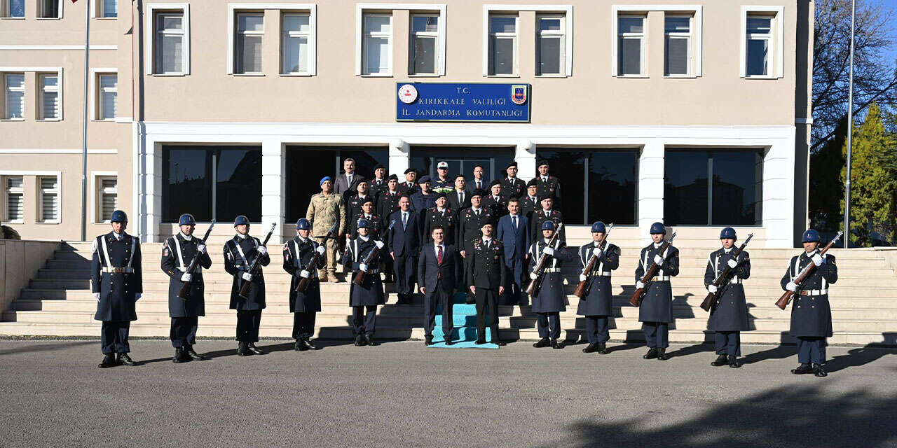 jandarma-komutanliginda-kirikkalenin-guvenligi-gorusuldu-3