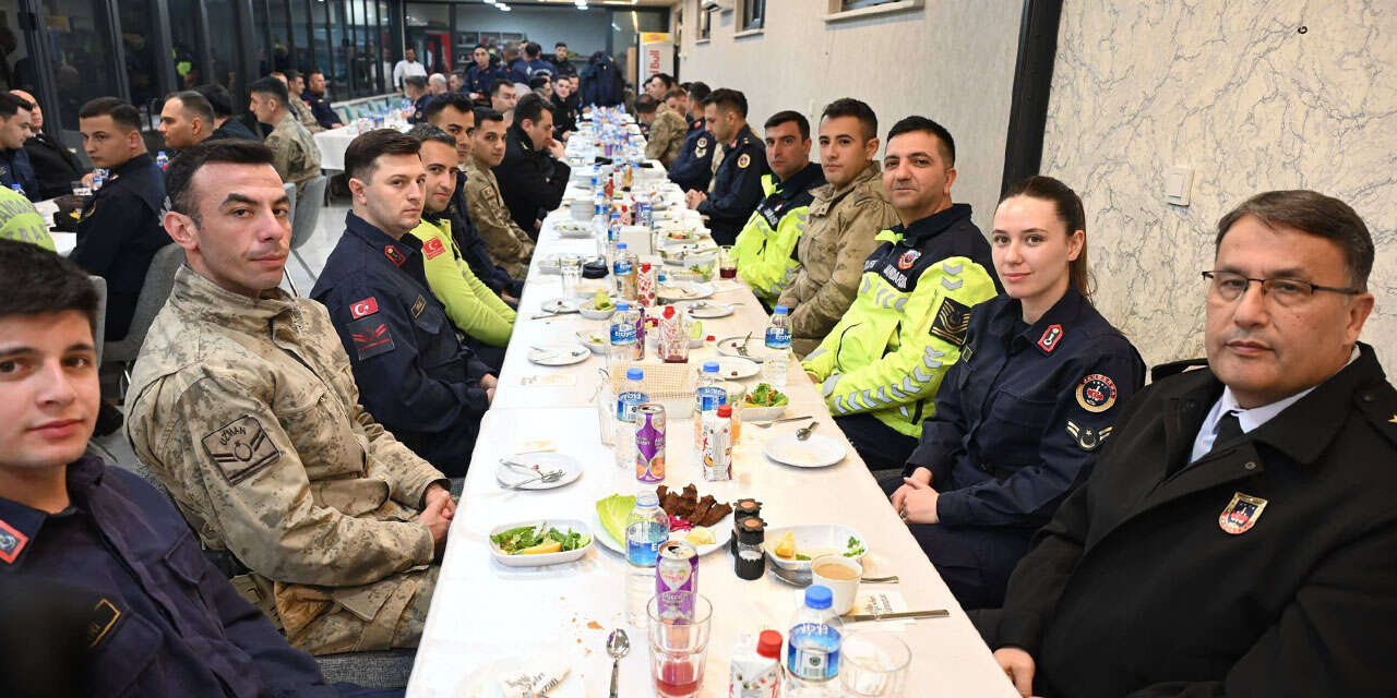 vatan-nobetinde-iftar-bulusmasi-2