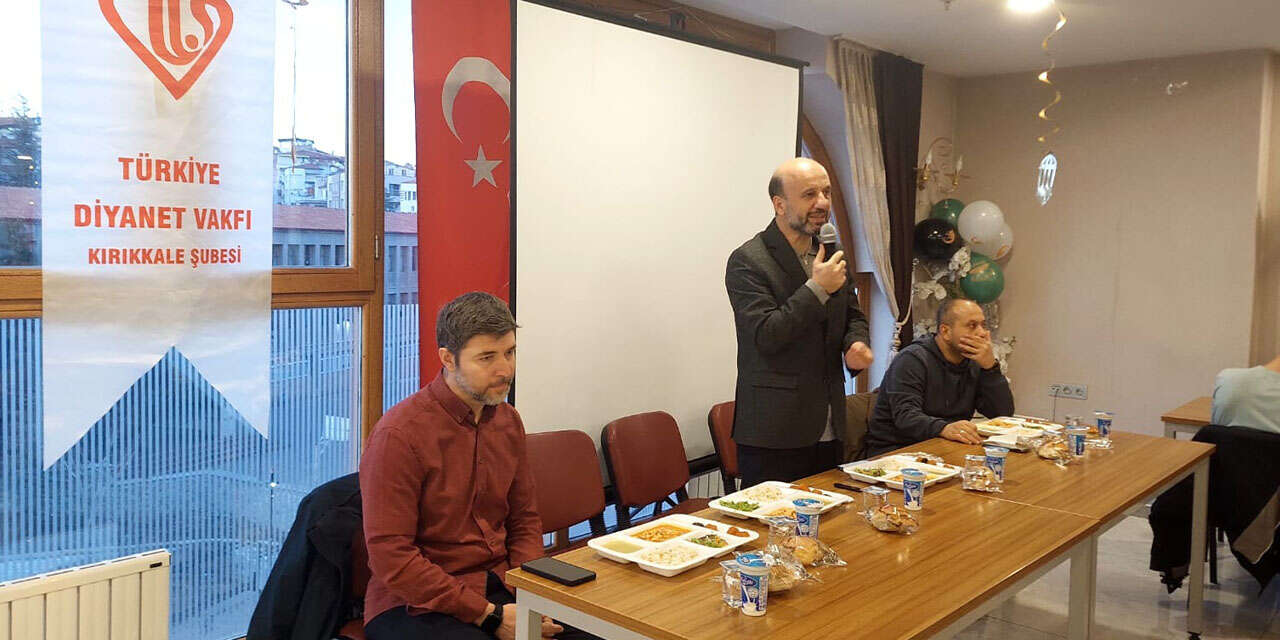 lise-ogrencileri-maneviyati-paylasti-iftarda-bulustu3