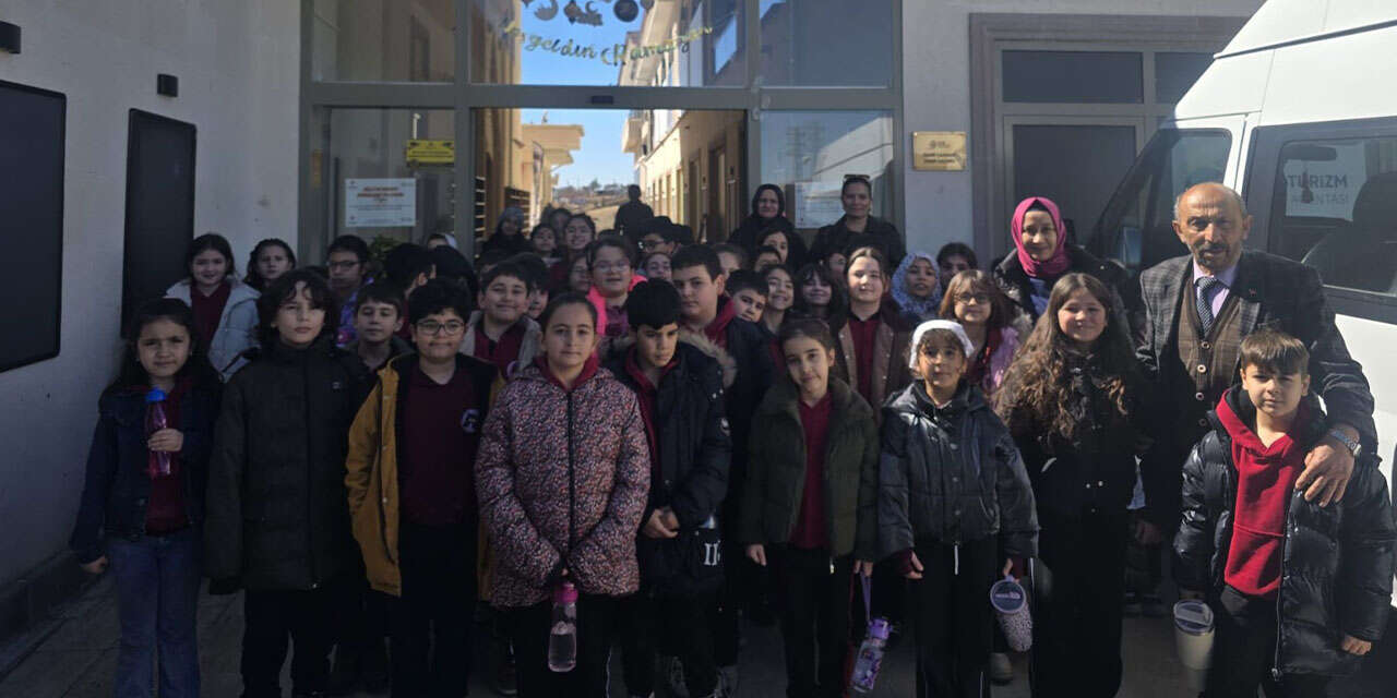 minik-ogrenciler-islami-degerler-kulliyesine-hayran-kaldi2