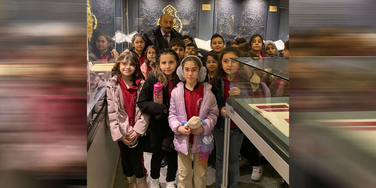 minik-ogrenciler-islami-degerler-kulliyesine-hayran-kaldi3