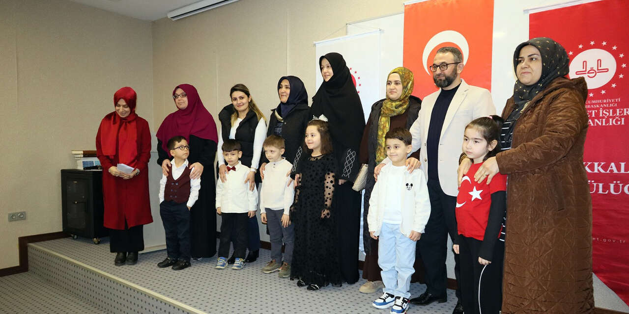 minik-yureklerden-istiklal-marsi-icin-buyuk-ezber2