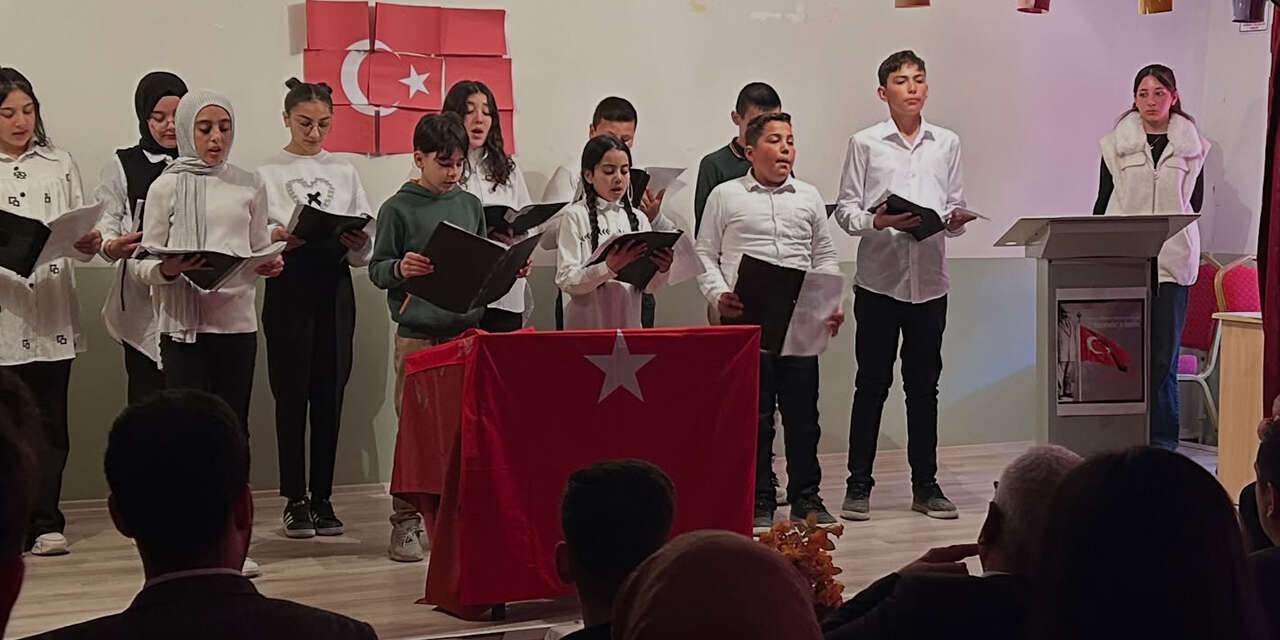 karakecilide-ogrenciler-hem-duygulandirdi-hem-gururlandirdi-3