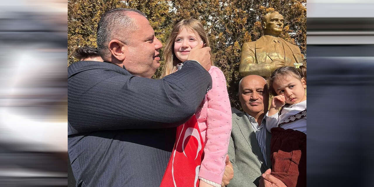 milletvekili-halil-ozturkten-ogrencilere-250-adet-bilgisayar-hediyesi3