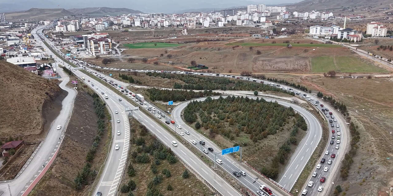 kirikkalenin-bayram-bilancosu-1-milyon-274-bin-arac-gecti3