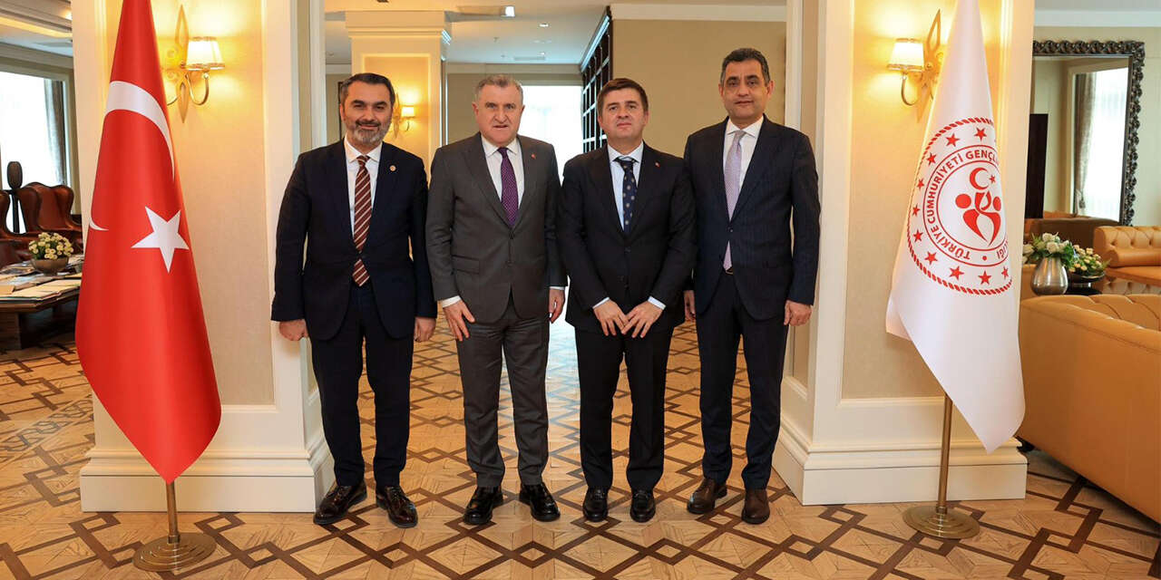 fikret-karabudak-stadyumu-icin-geri-sayim-basladi2