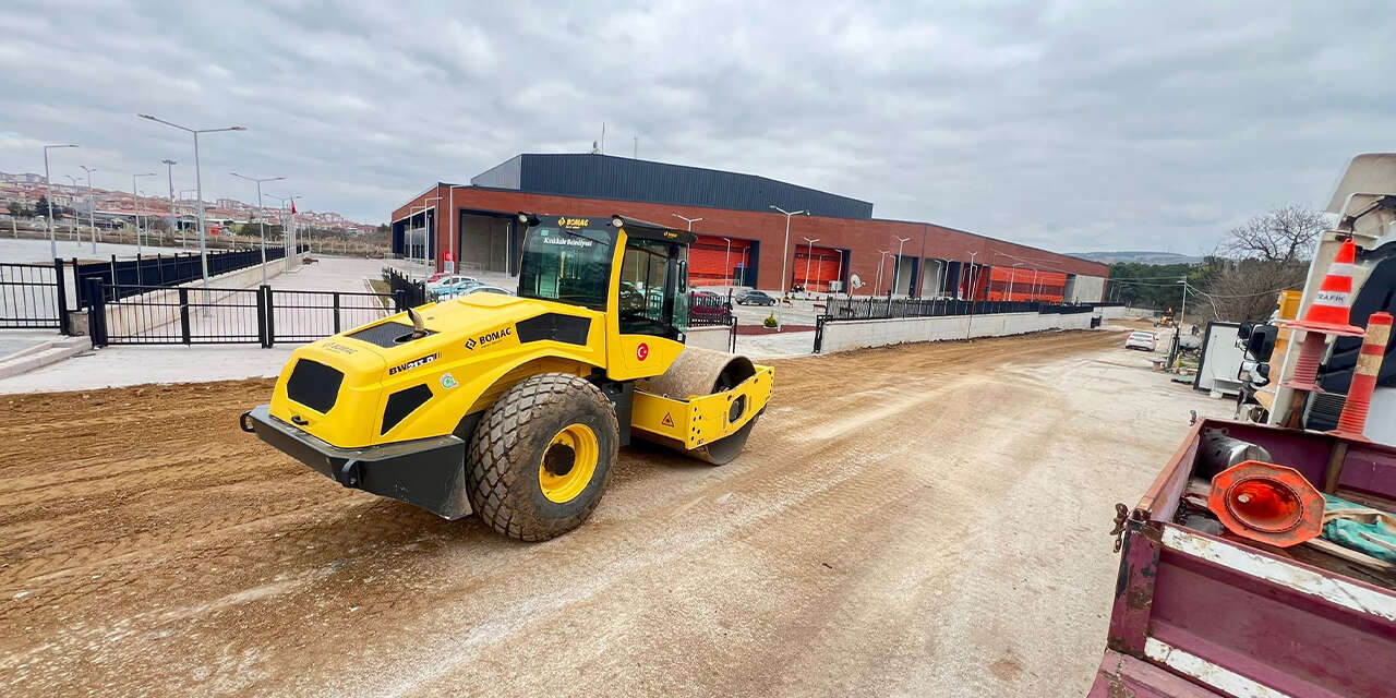 kirikkale-belediyesinden-yeni-spor-salonu-cevresinde-yol-calismasi3