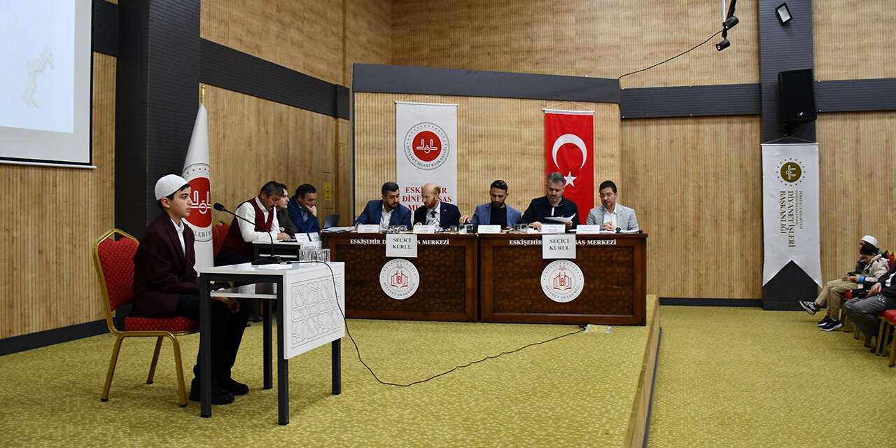 kirikkaleli-genc-hafizlar-eskisehirde-ter-doktu-2