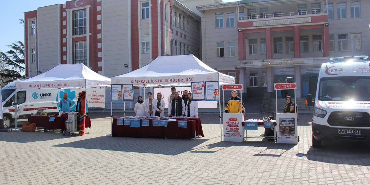 ogrencilere-saglikli-cocuk-saglikli-gelecek-egitimi2