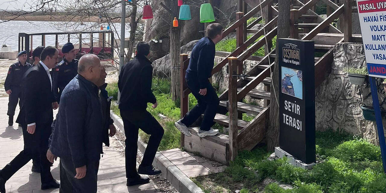 vali-sariibrahim-cesnigir-koprusunde-incelemelerde-bulundu3