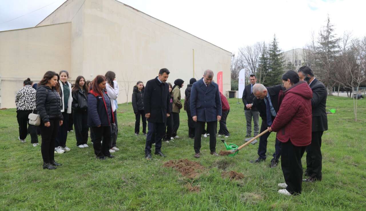 kirikkalede-okuldaki-ciftlik-projesi-basladi