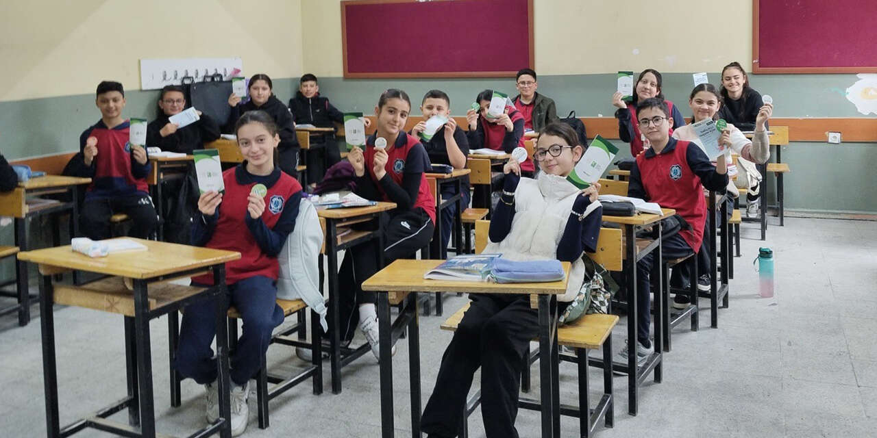 yesilaydan-ahmet-sumer-ortaokulunda-farkindalik-etkinligi2