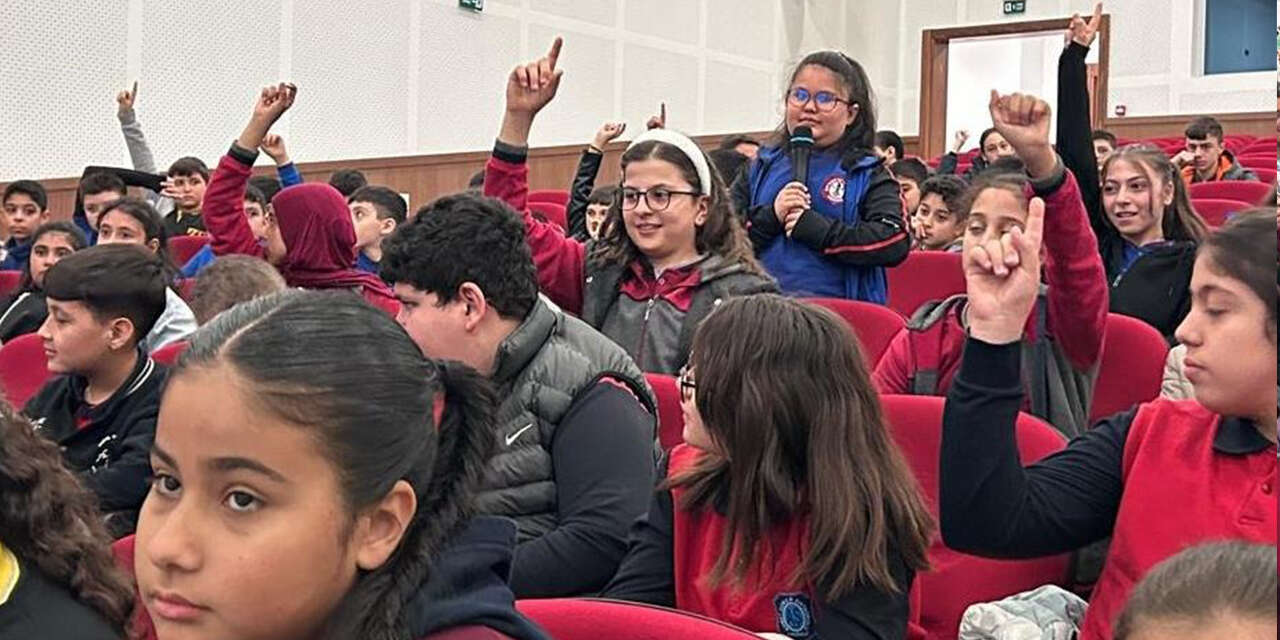 etkin-oku-gelecegini-koru-etkinligi-ogrencilerle-bulustu2