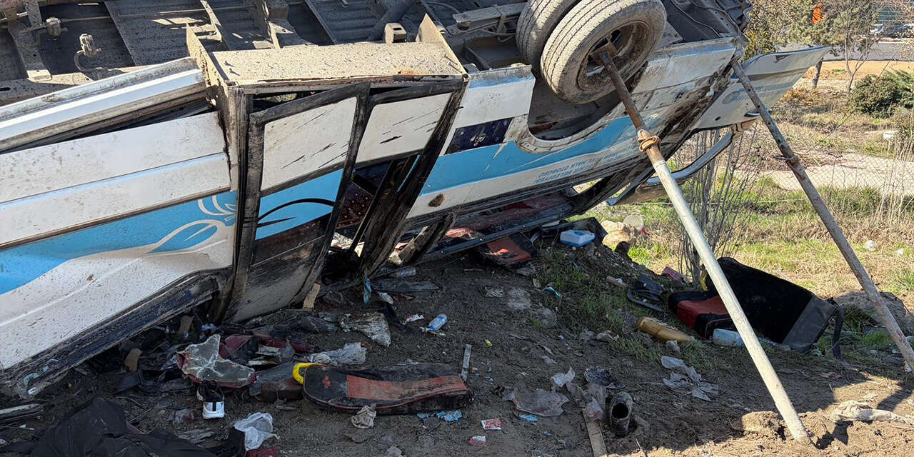 ozel-halk-otobusu-direge-carpti-5-olu2