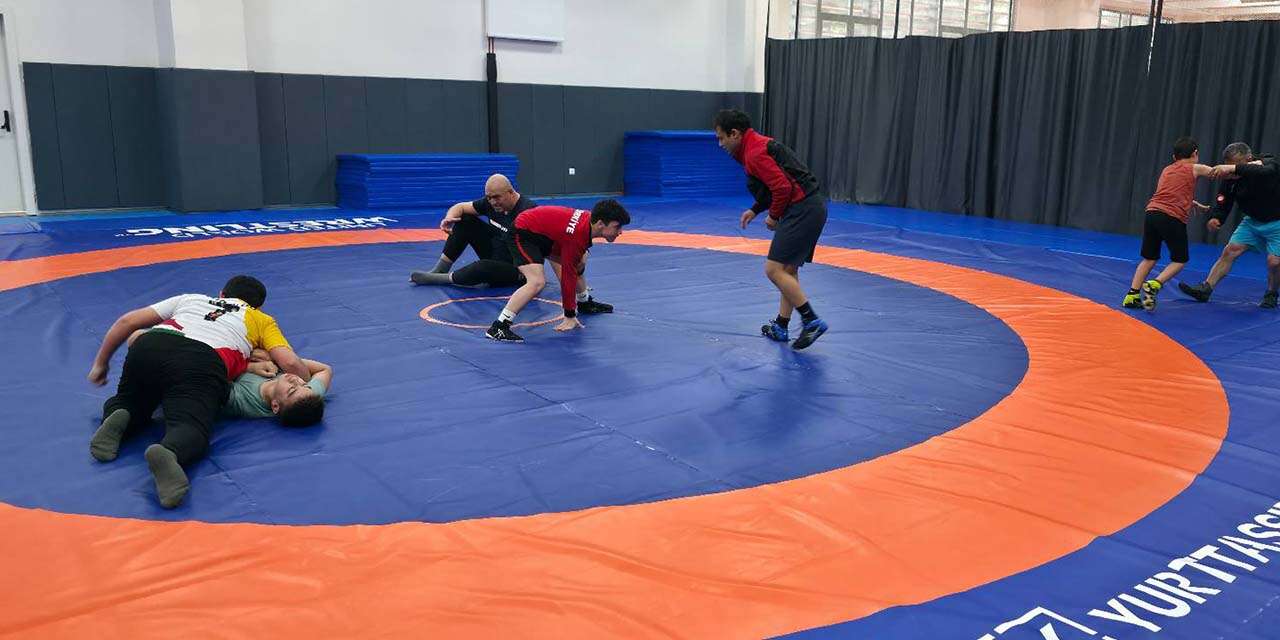 yeni-spor-kompleksinde-egitimler-devam-ediyor3