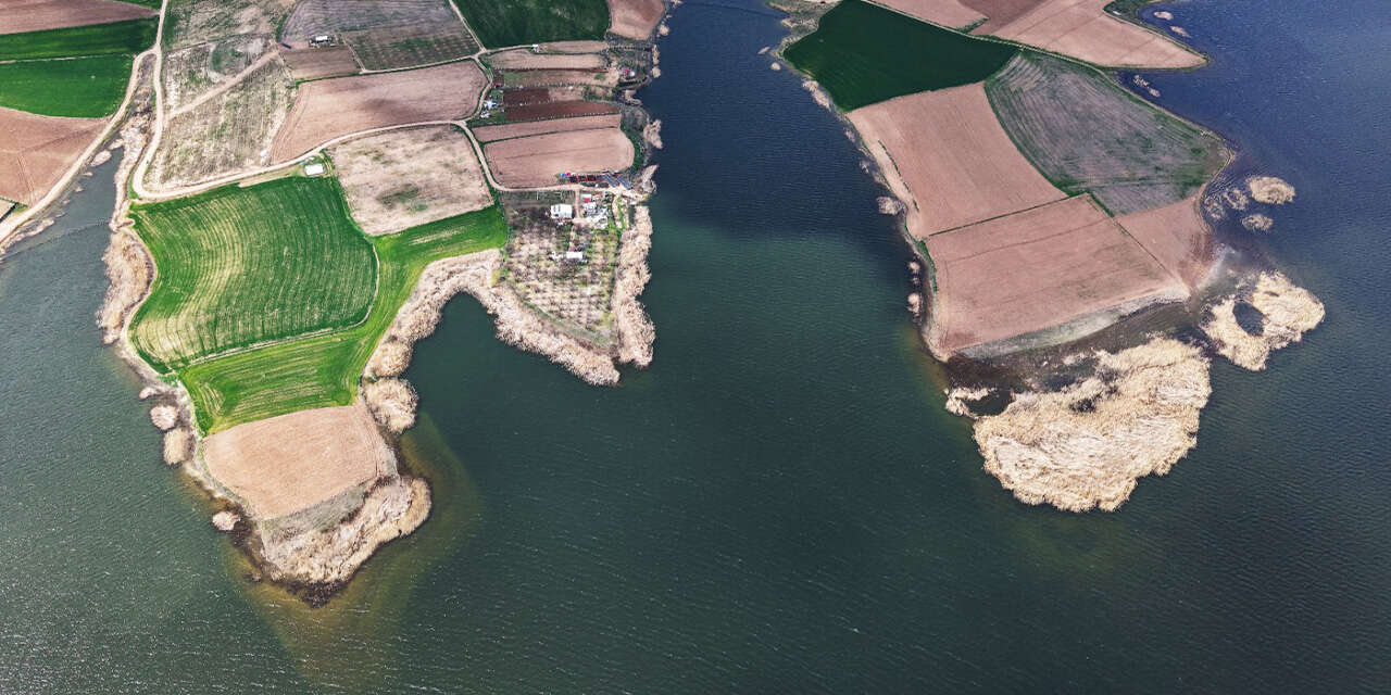 baraj-doldu-tarim-arazileri-suya-doydu2