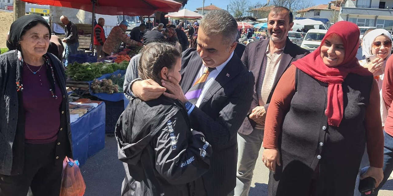 baskan-cetiner-pazarda-esnaf-ve-vatandaslarla-bulustu2