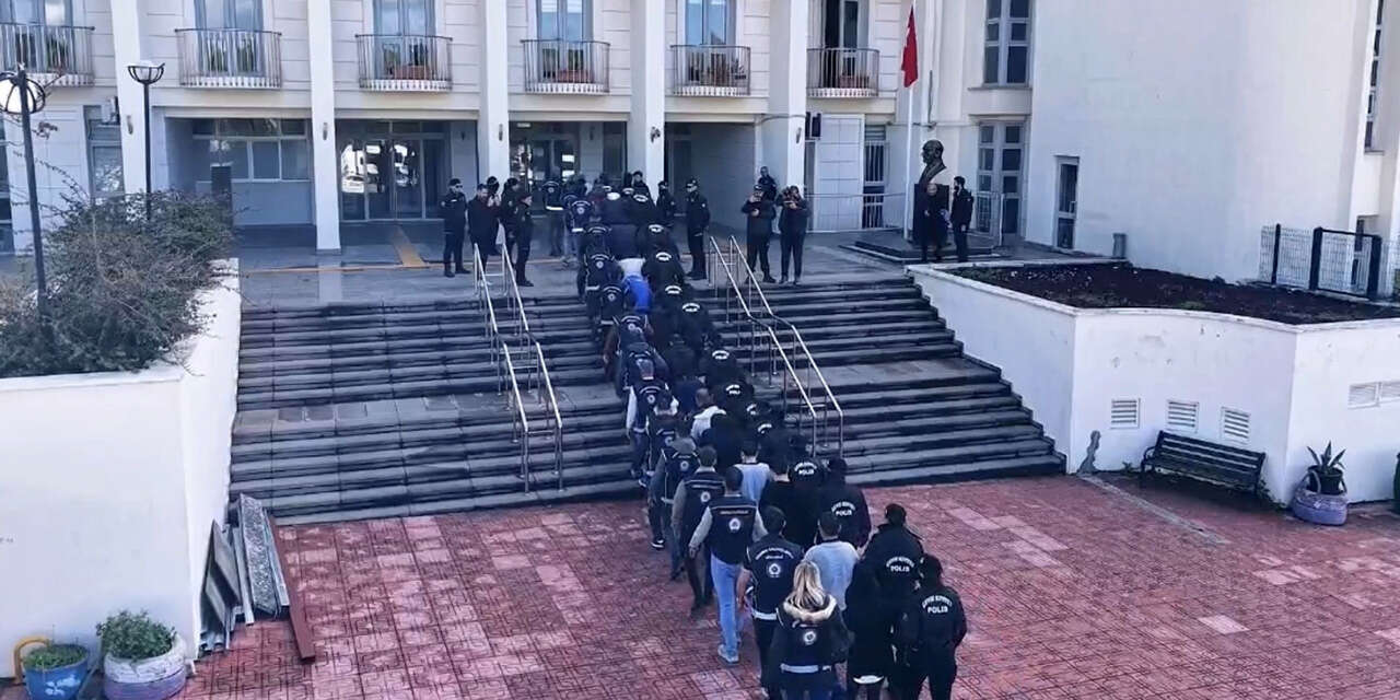 19-kisi-olmustu-o-feci-olayla-ilgili-12-kisi-tutuklandi2