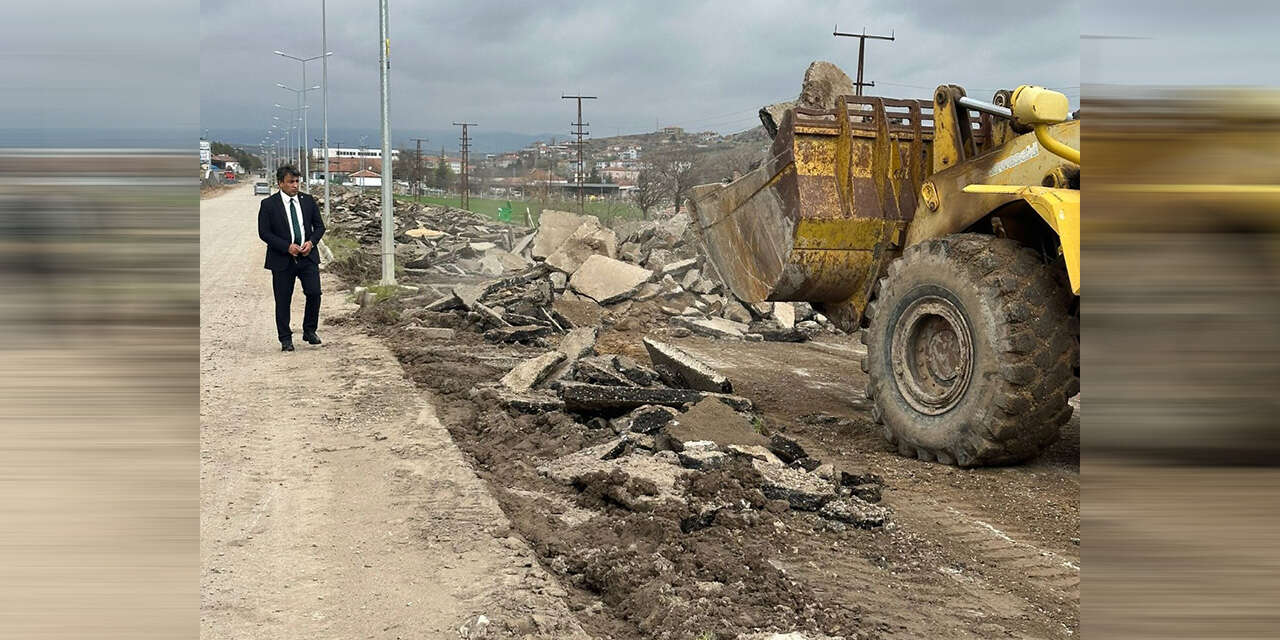 karakecilide-ana-caddelerde-asfalt-calismalari-basladi2