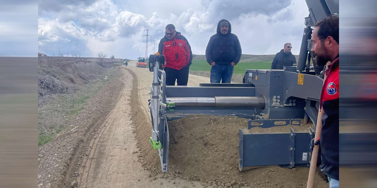 il-ozel-idaresi-kirsalda-calismalarini-araliksiz-surduruyor-3