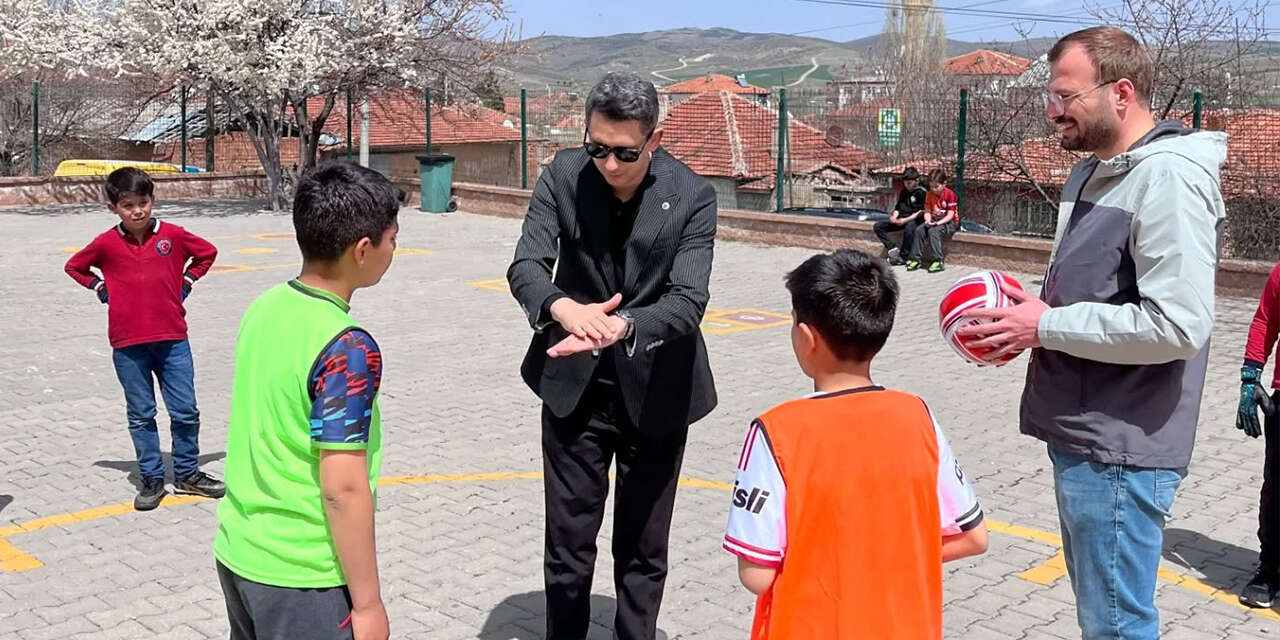 miniklerden-sampiyonlar-ligi-tadinda-turnuva2