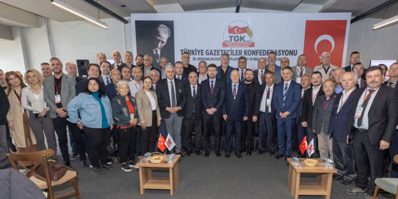 bik-genel-muduru-cay-gazeteciler-buyuk-bir-sorumluluk-ustleniyor5