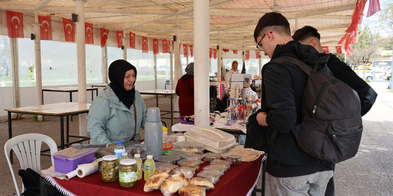 kadin-emegi-buyuksehir-parkinda-hayat-buluyor2