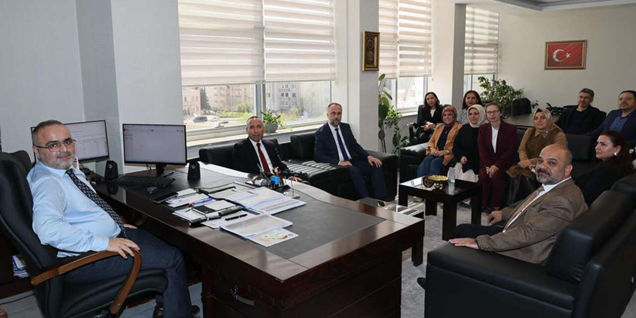 sahin-saglik-calisanlarinin-motivasyonu-onceligimiz2