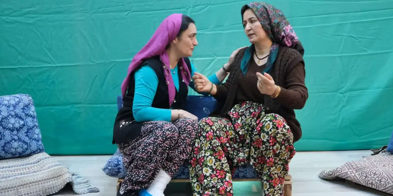 muhsin-babaya-vefa-izleyicilerle-bulusacak-bu-tiyatroyu-kacirmayin-2