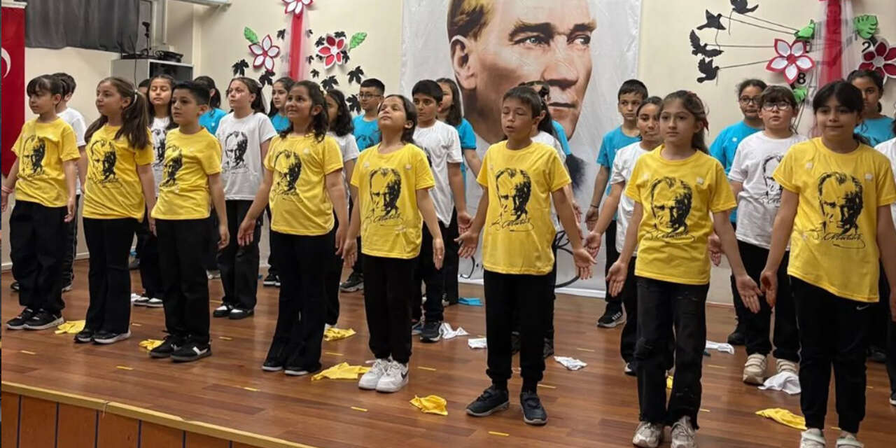 bahsilida-23-nisan-coskusu-yogun-katilimla-kutlandi2