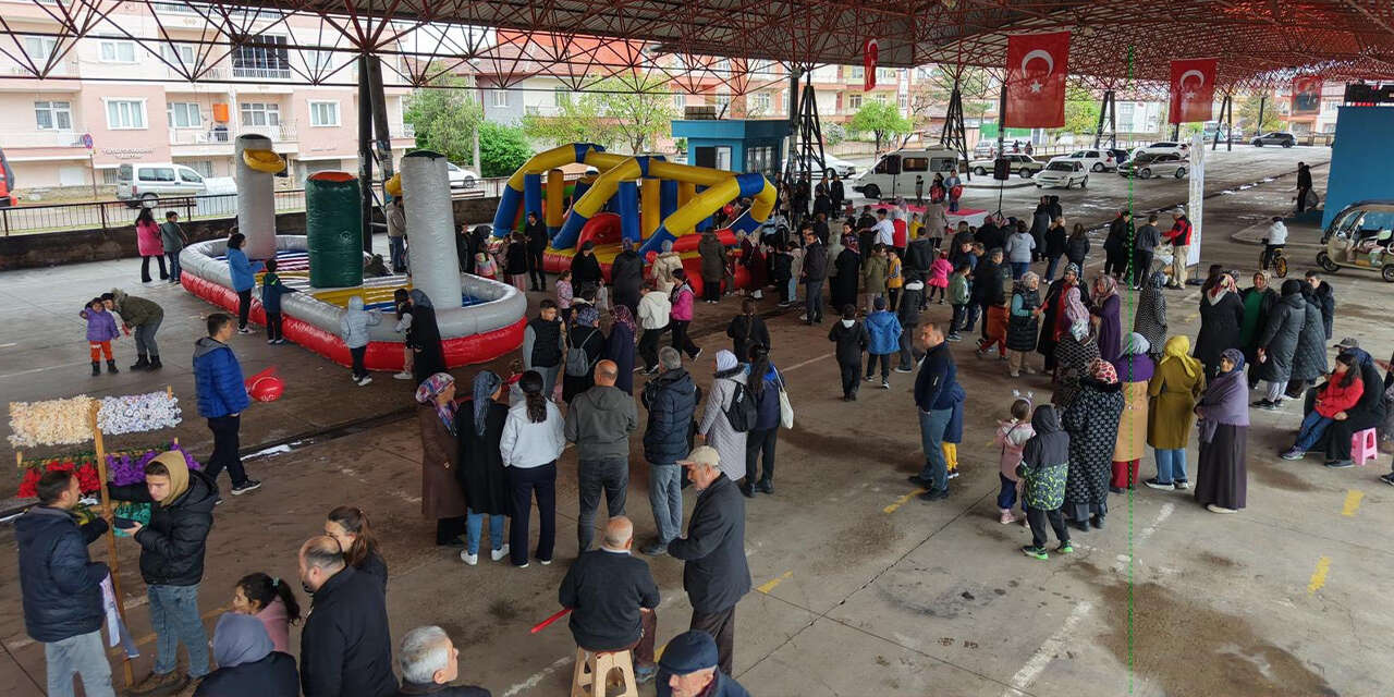 mahallelerle-cocuk-senligi-coskuyla-kutlandi2