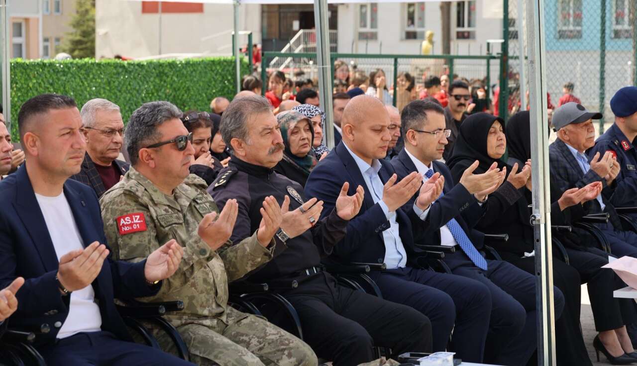 sehit-mustafa-ugurelli-kirikkalede-dualarla-anildi