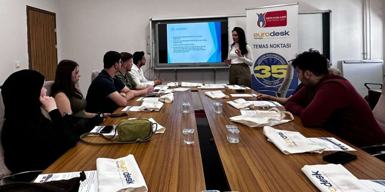 gencler-icin-eurodesk-temas-noktasi-onem-tasiyor-2